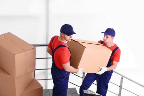 Man and van vehicle for local moves in Winchmore Hill