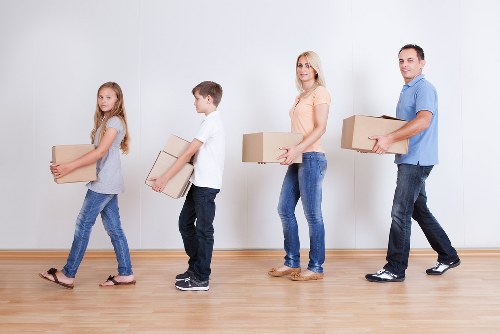 Cubic-yard load estimate for moving items from a flat