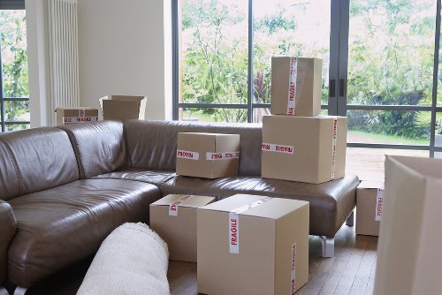Local moving team planning access and parking for a Winchmore Hill removals job